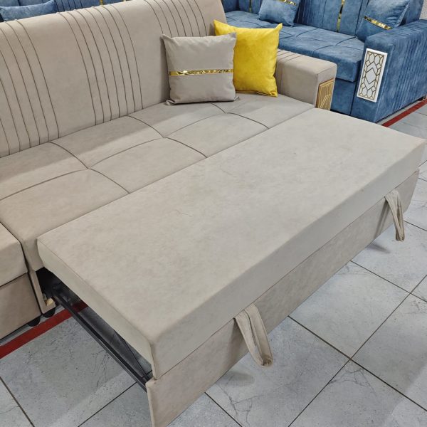 Диван Тейтум