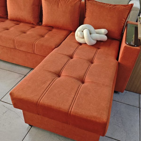 Диван угловой Велора с лежаком