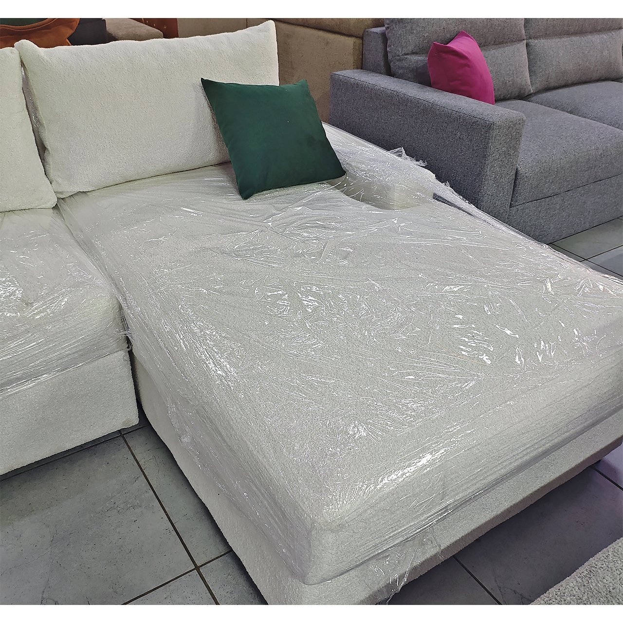 Диван угловой Лолла с лежаком