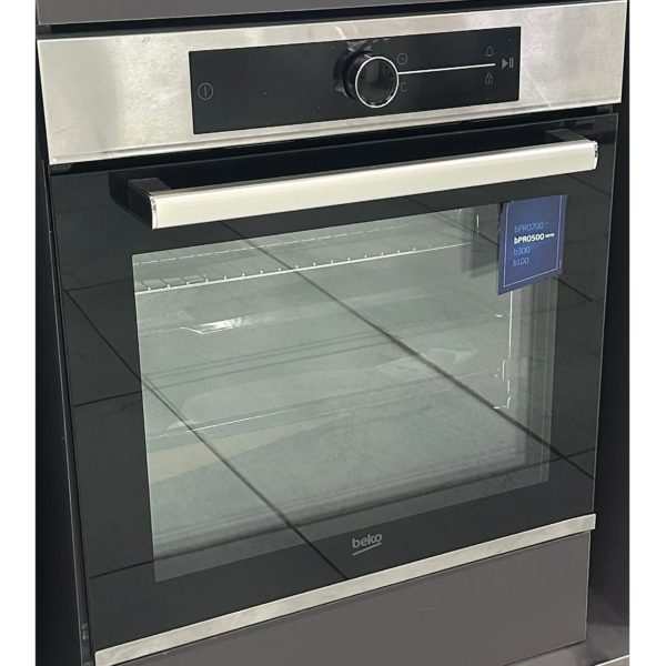 Духовой шкаф BEKO объемом 72 литра