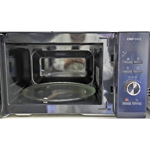 Микроволновка Toshiba мощностью 900 Вт