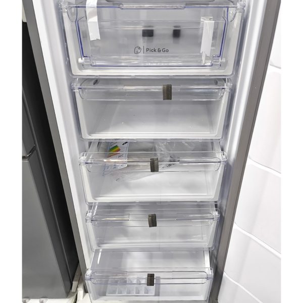 Морозильник вертикальный Indesit 250 литров