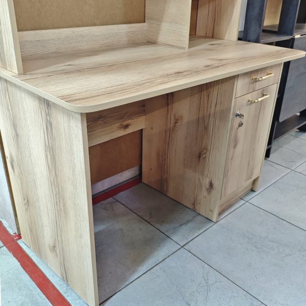 Письменный стол Таалай