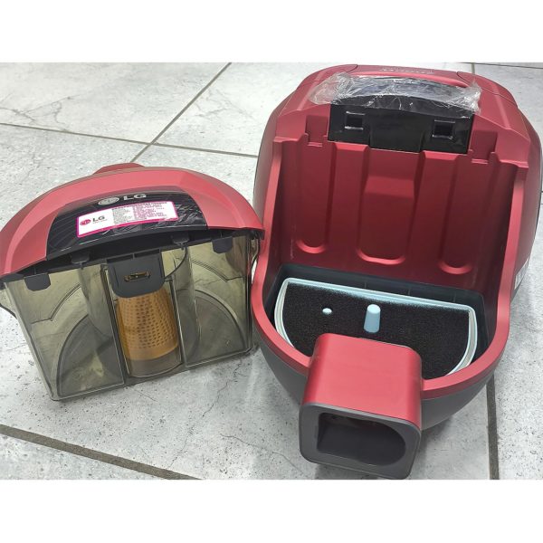 Пылесос LG мощностью 2000 Вт