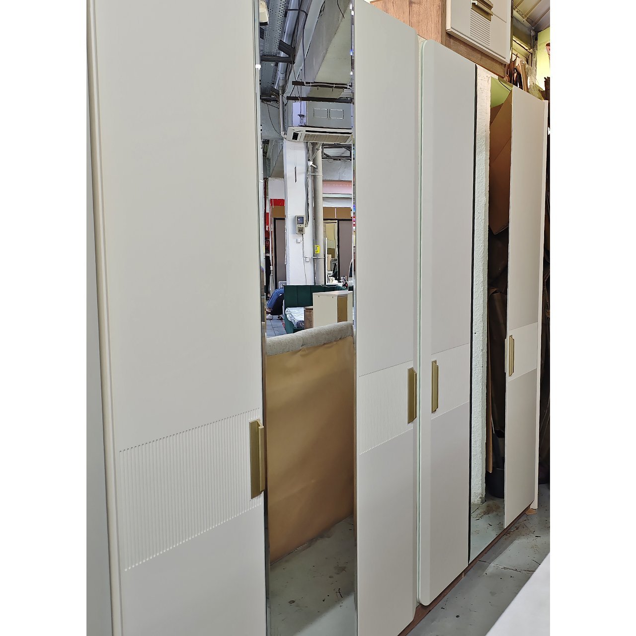 Спальный гарнитур Агния