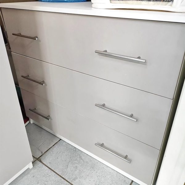 Спальный гарнитур Даяна (серый)