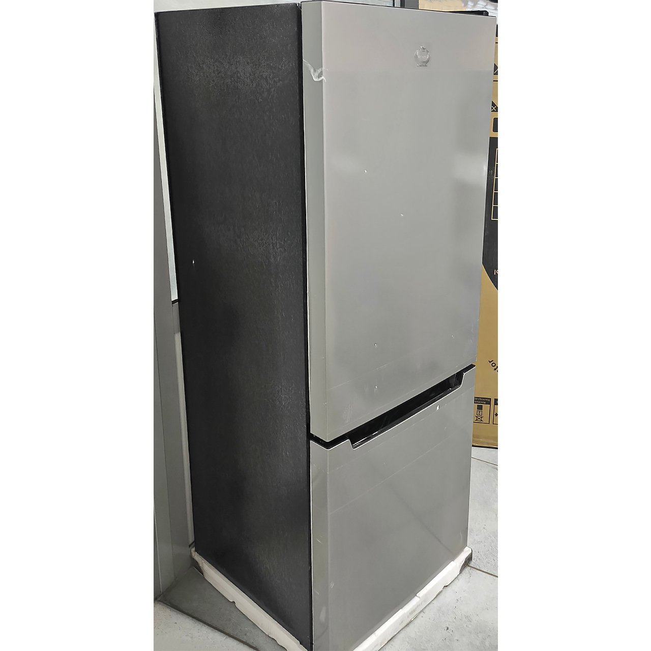 Холодильник двухкамерный Hantaji 201 литр