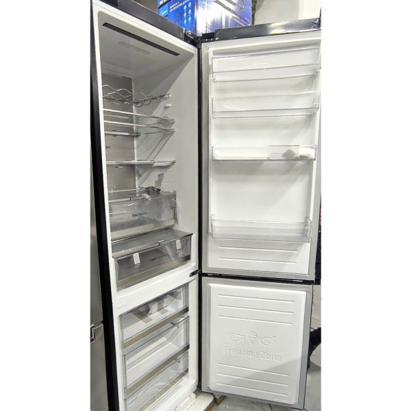 Холодильник двухкамерный LG 384 литра (черный)