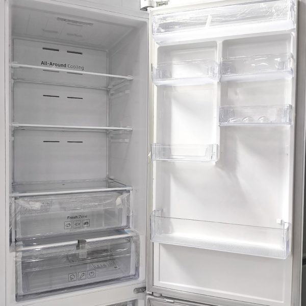 Холодильник двухкамерный Samsung 367 литров