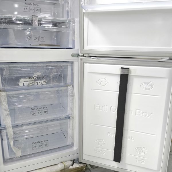 Холодильник двухкамерный Samsung 367 литров