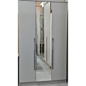 Шкаф Лариса (2026)