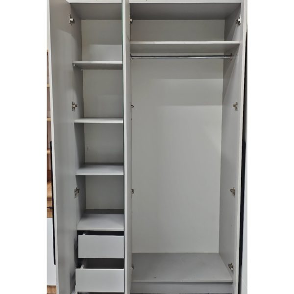 Шкаф Лариса (2026)