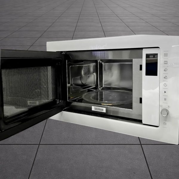 Встраиваемая микроволновка BEKO мощностью 900 Вт