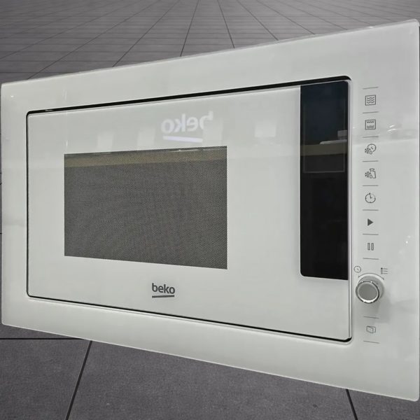 Встраиваемая микроволновка BEKO мощностью 900 Вт