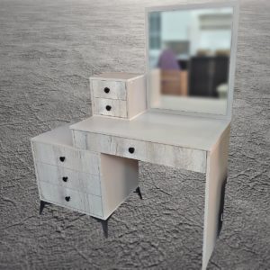 Дамский столик Айлин