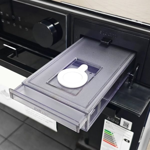 Духовой шкаф Samsung объемом 76 литров