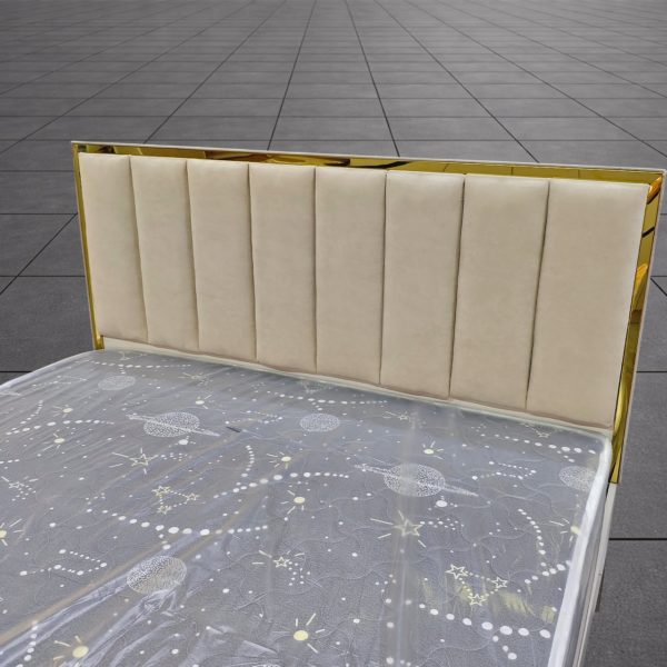 Кровать двуспальная Лаура