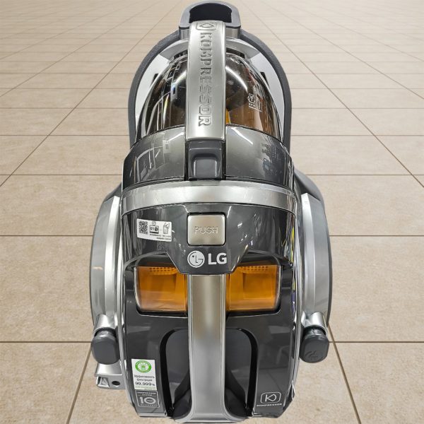 Пылесос LG мощностью 2000 Вт
