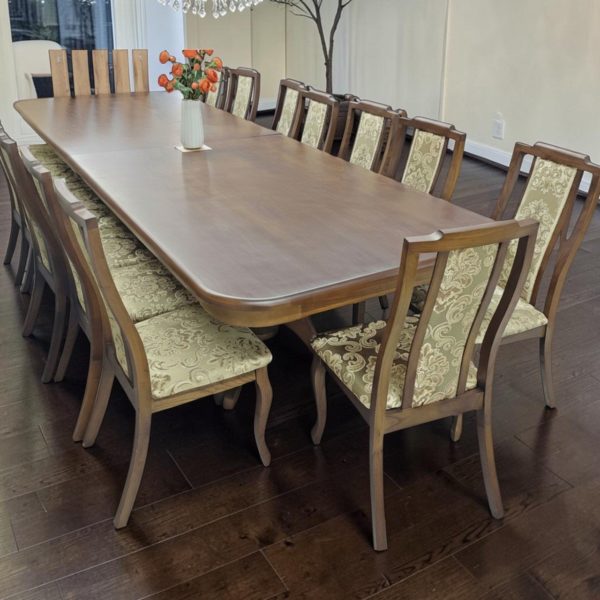 Стол со стульями Сантра (2026)