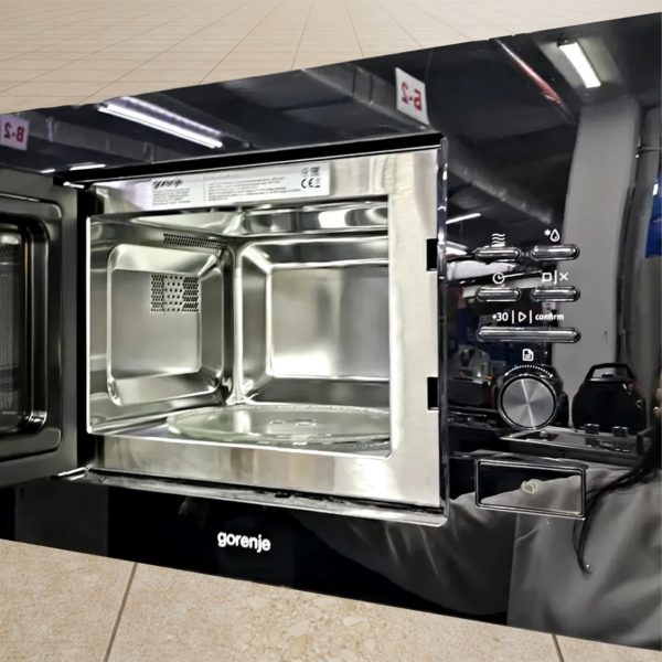 Микроволновка Gorenje мощностью 800 Вт