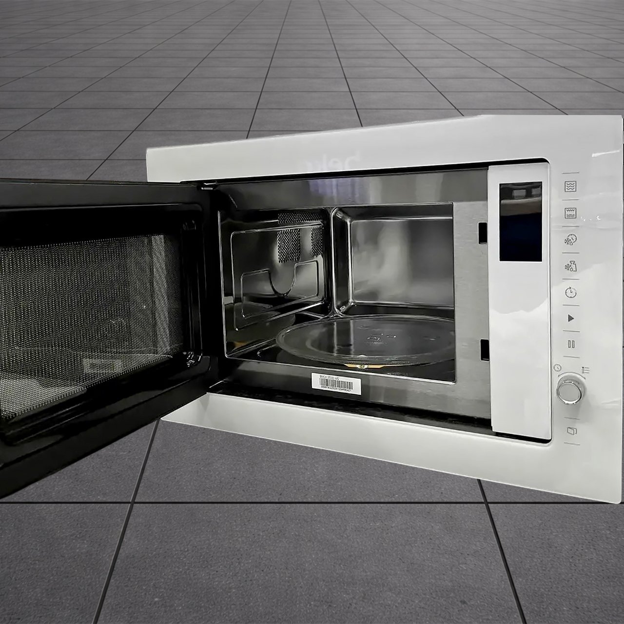 Встраиваемая микроволновка BEKO мощностью 900 Вт
