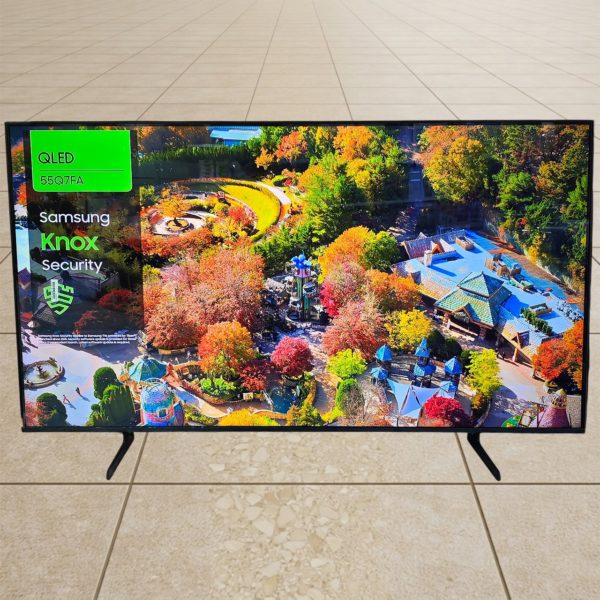 Телевизор Samsung QLED 140 см