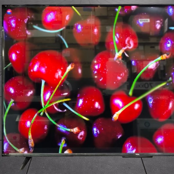 Телевизор TCL 4K UHD 140 см