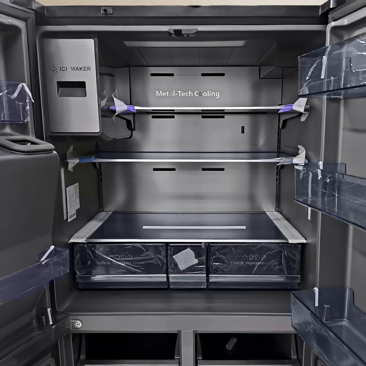 Холодильник side-by-side Hisense 536 литров