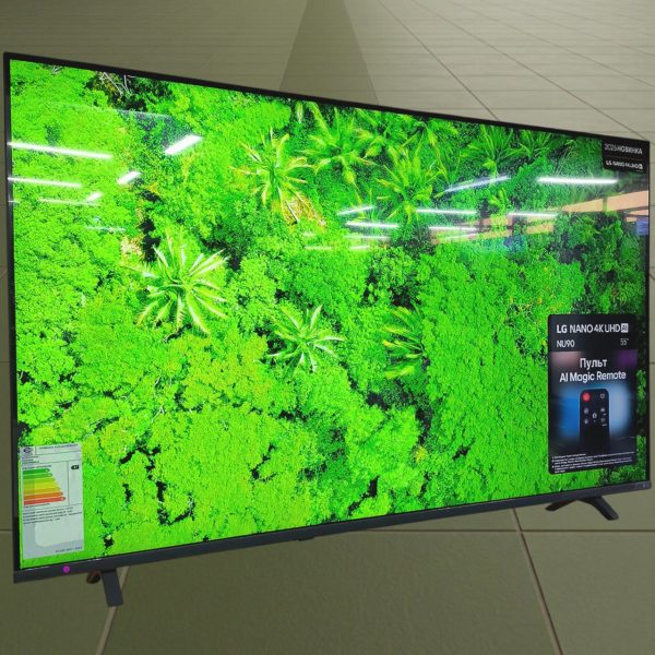 Телевизор LG 4K UHD 140 см